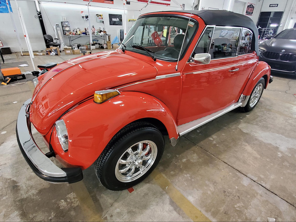 Red Super Beetle with black top up