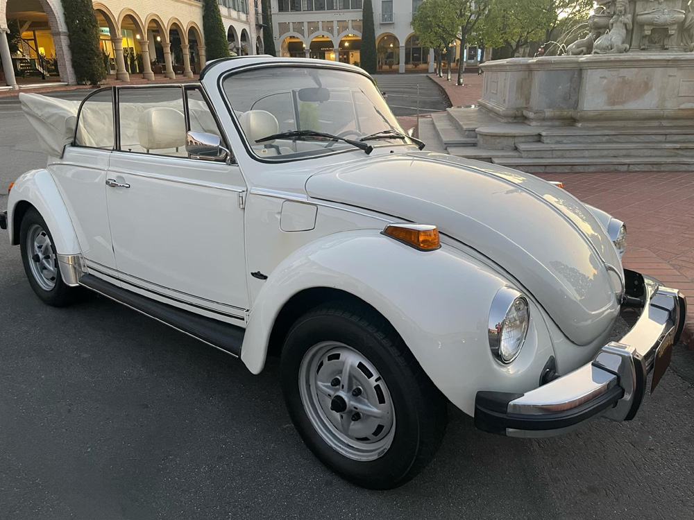 Triple White Super Beetle looks like new