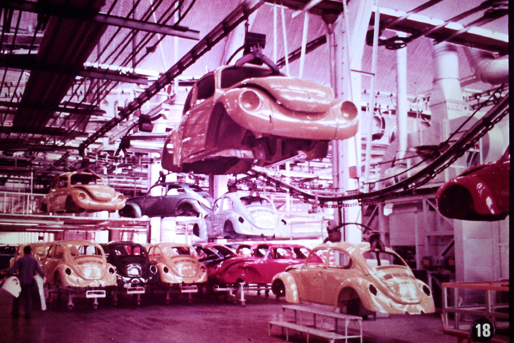 1303 Super Beetle on an overhead belt