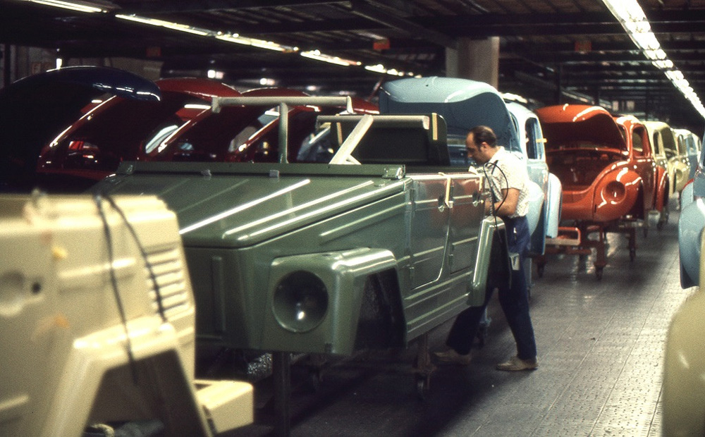 VW Thing and VW 1302
