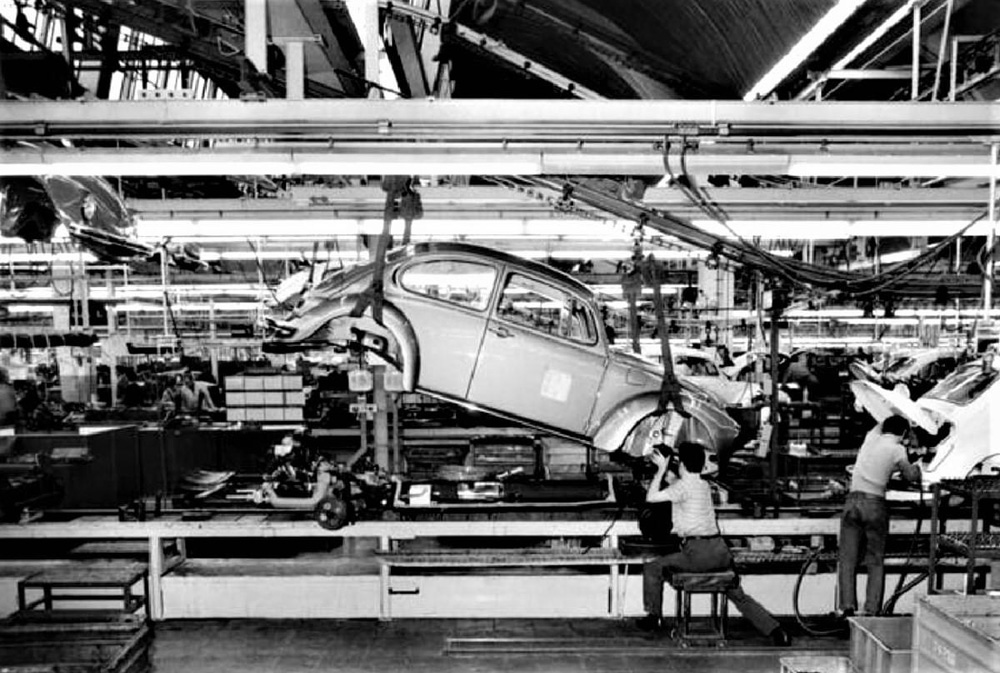 Super Beetle fully fitted out body meeting its chassis